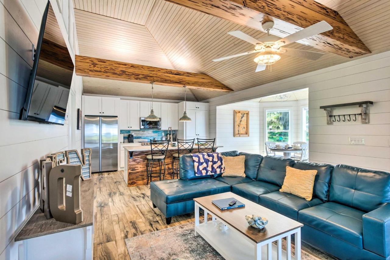 Riverfront Darien Cottage With Private Dock! Extérieur photo